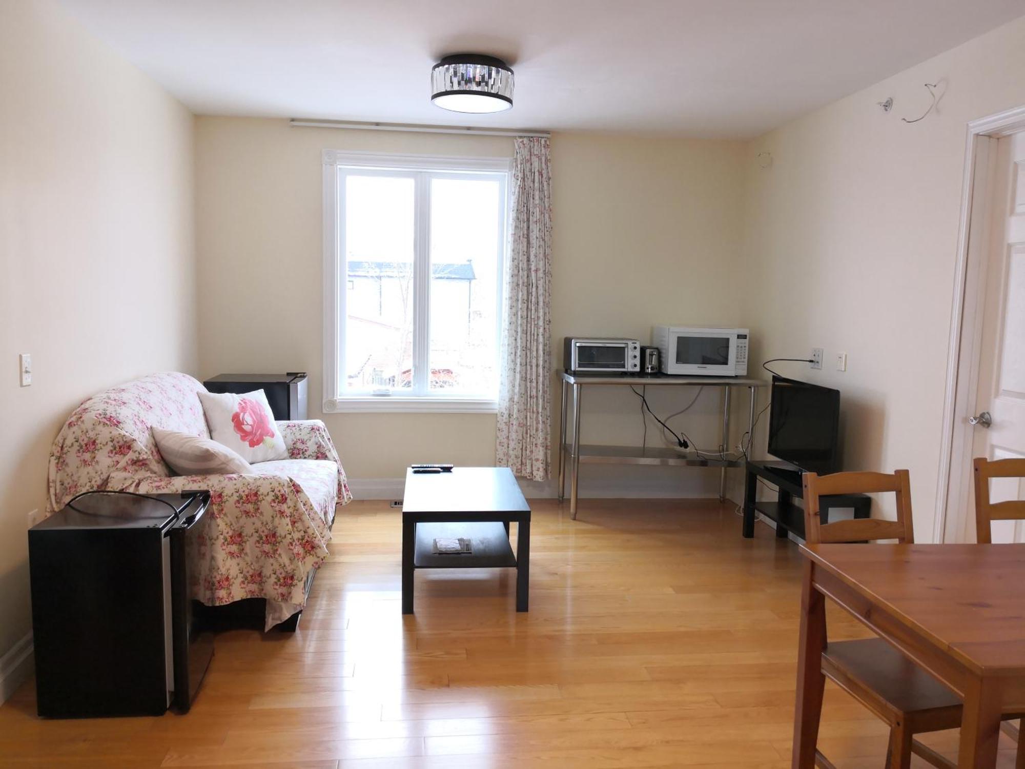 Dairy Homestay Toronto Eksteriør billede